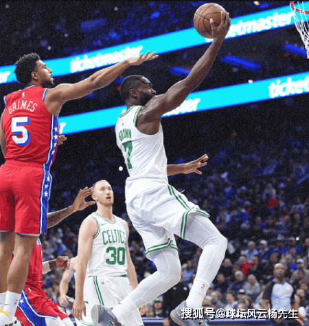 骑士主场险胜凯尔特人，科林斯全场分