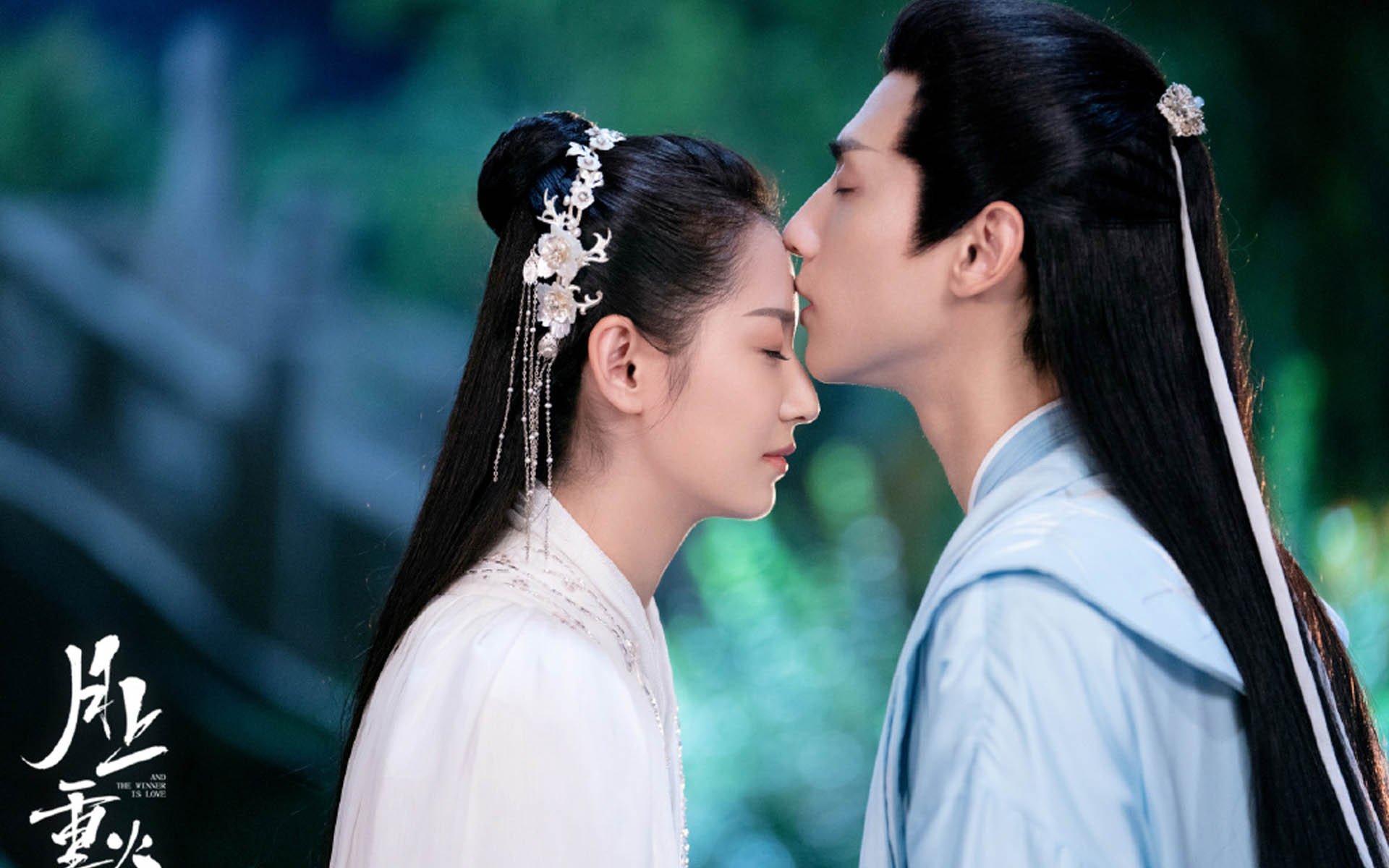 赛道与绿茵的交汇，当F1年度争冠焦点战在沙特上演佛罗伦萨奇迹