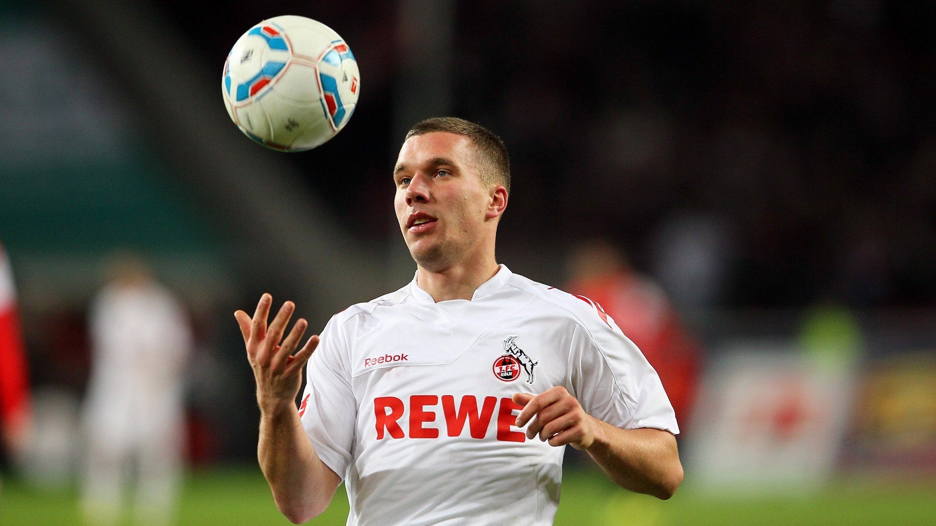 双重奏鸣,赖斯欧冠封神夜,映照亚特兰大险胜的足球哲学