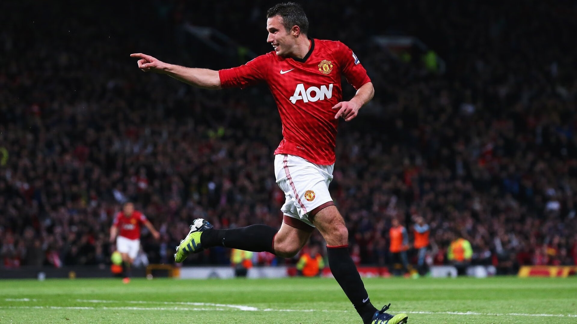 千分之一秒的王朝，塞恩斯绝境起舞，雷诺险胜背后的F1生存哲学